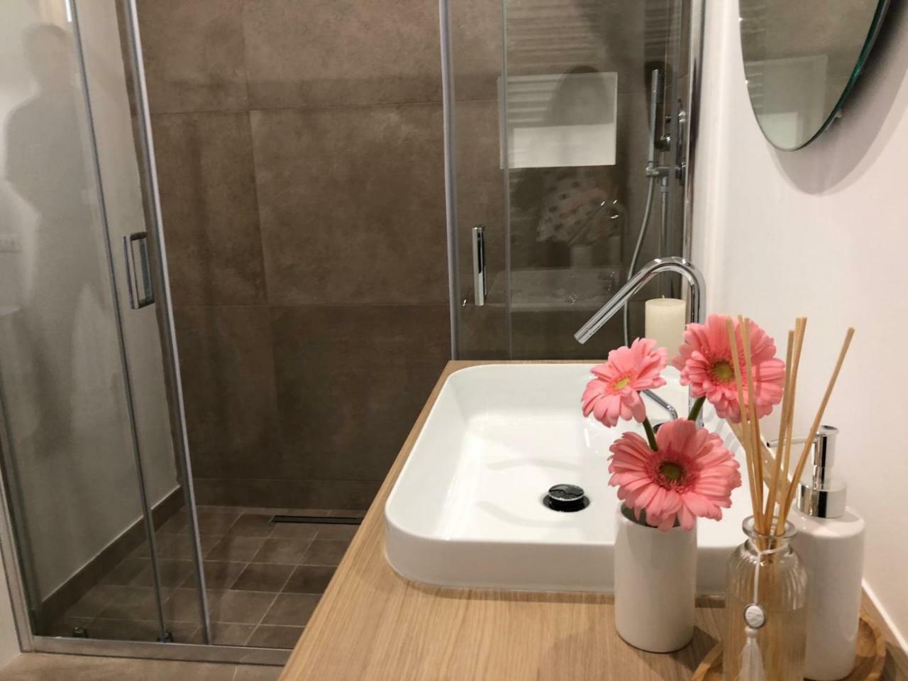 Suitesgaribaldi 칼리아리 외부 사진